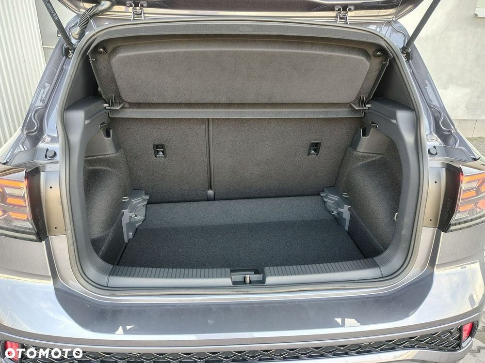 2026 Volkswagen T-Cross, photograph 12
