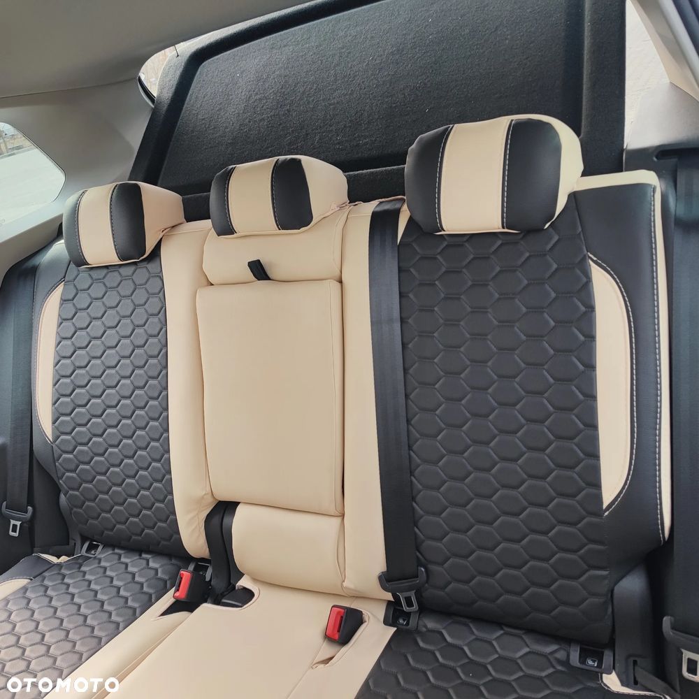 Volkswagen Tiguan - 22