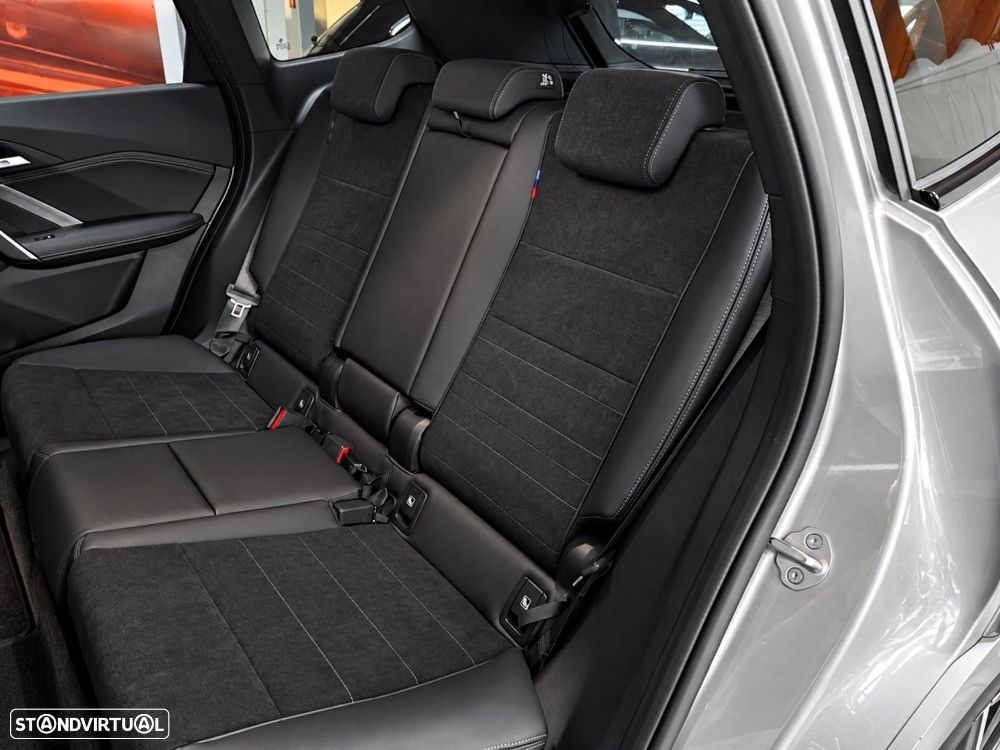 BMW X1 xDrive25e Pack Desportivo M - 8