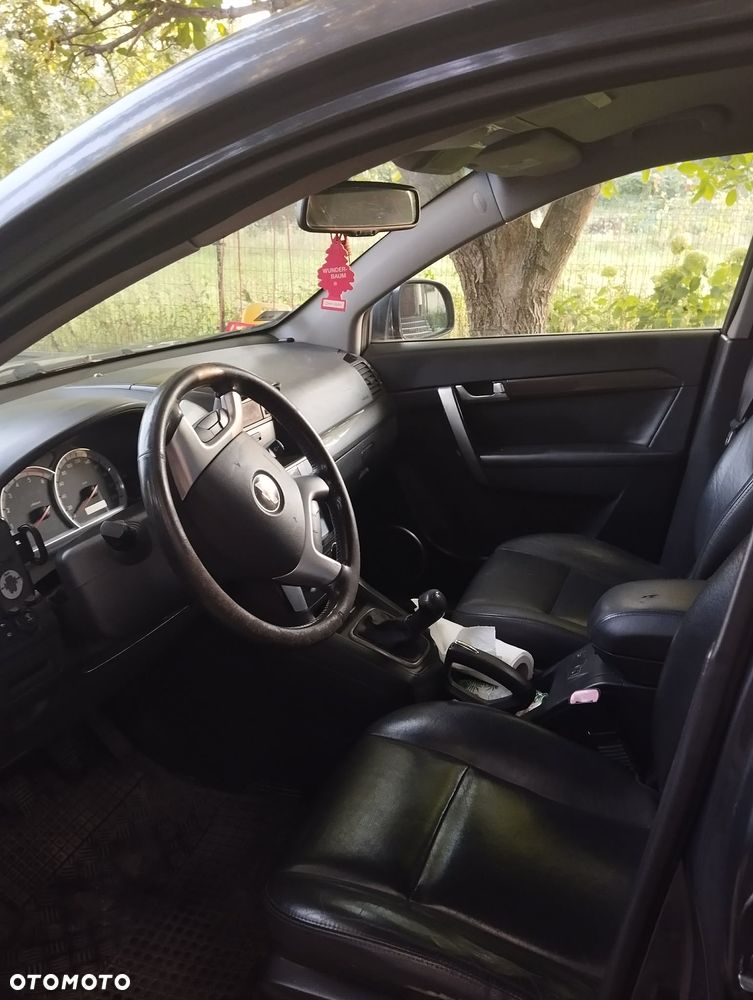 Chevrolet Captiva 2.0 4WD 7 Sitzer LT - 8