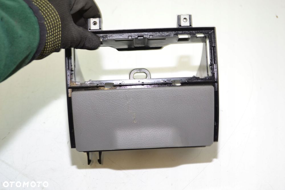 VW CRAFTER SPRINTER 906 POPIELNICZKA UCHWYT NA KUBEK A9066800558 - 4