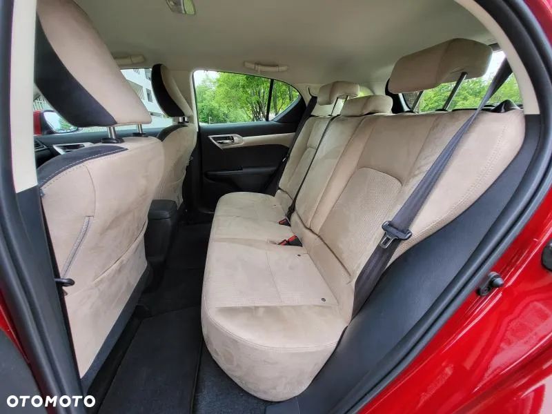Lexus CT 200h Elegance - 24