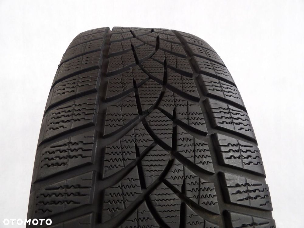 1X opona 235/55R19 GOODYEAR ULTRAGRIP PERFORMANCE - 1