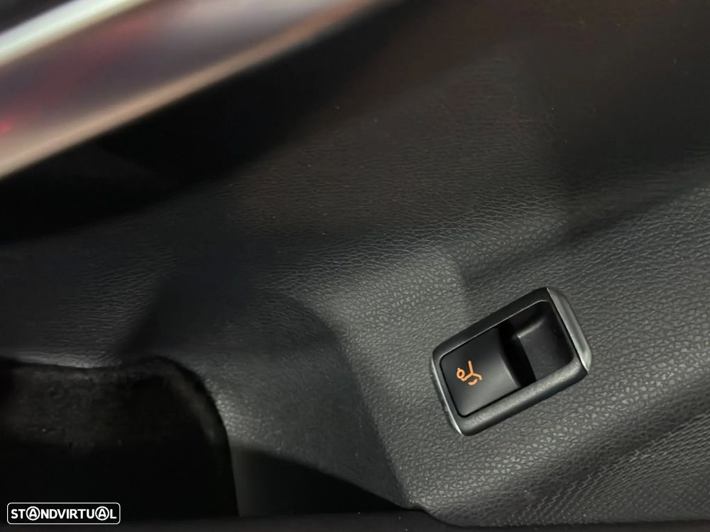 Mercedes-Benz CLA 200 (CDI) d AMG Line - 14