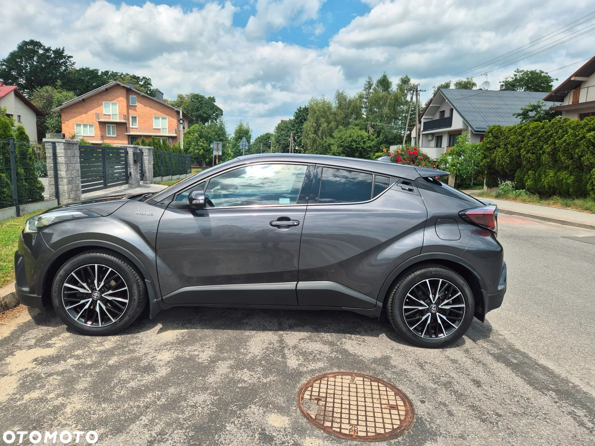 Toyota C-HR 1.8 Hybrid Prestige - 1