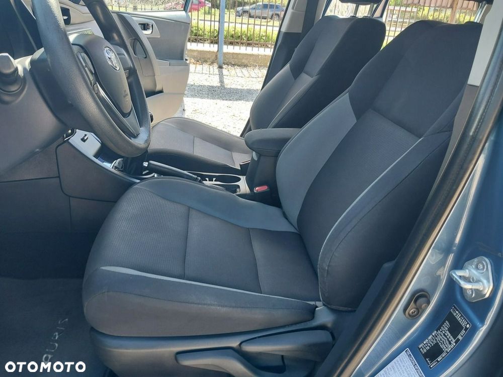 Toyota Auris 1.33 VVT-i Active - 16
