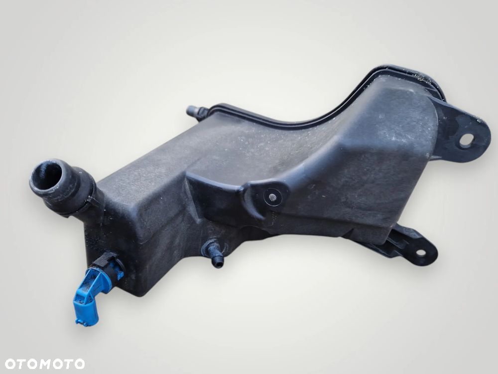 BMW E87 E90 E91 E92 E93 E84 X1 1.8D 2.0d ZBIORNICZEK WYRÓWNAWCZY PŁYNU CHŁODNICZEGO WODY 7804890 - 3