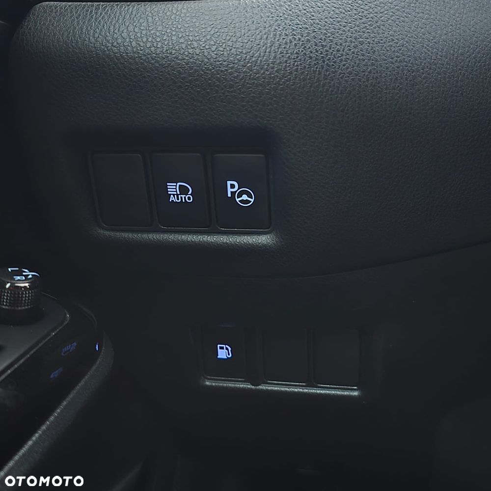 Toyota C-HR 1.8 Hybrid GPF GR Sport - 29