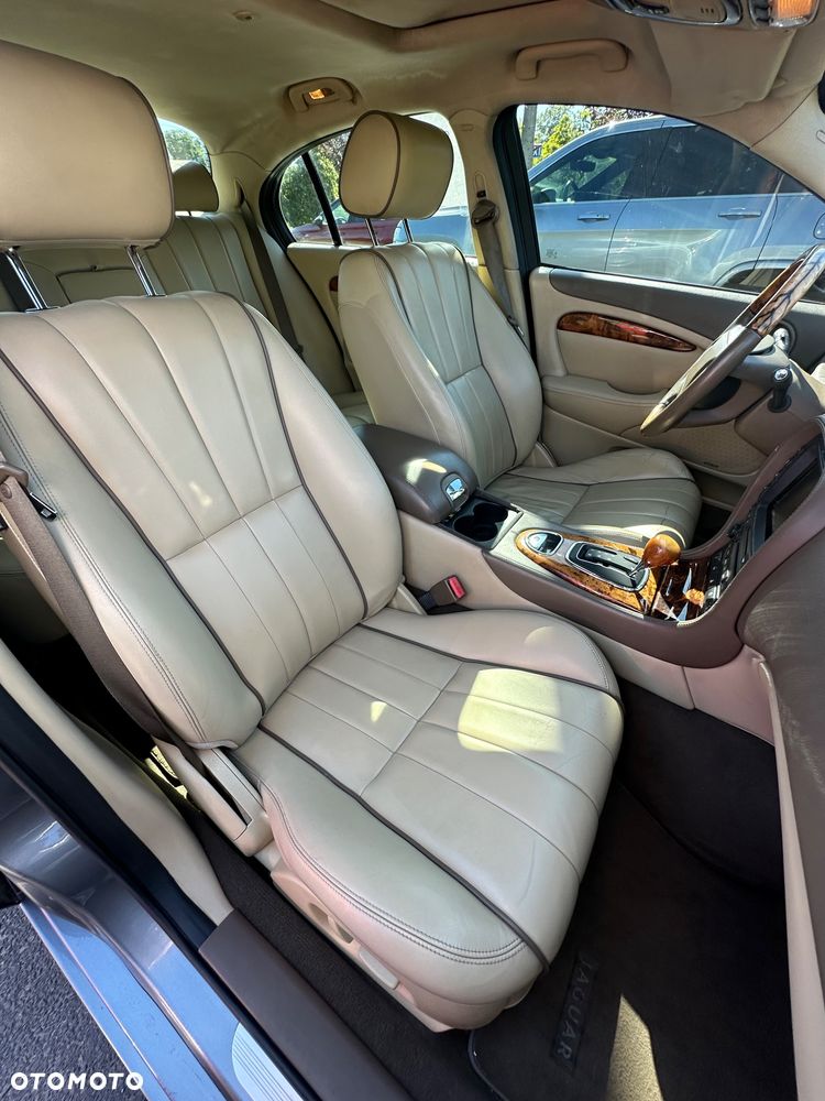 Jaguar S-Type 2.7 V6 D Executive - 20