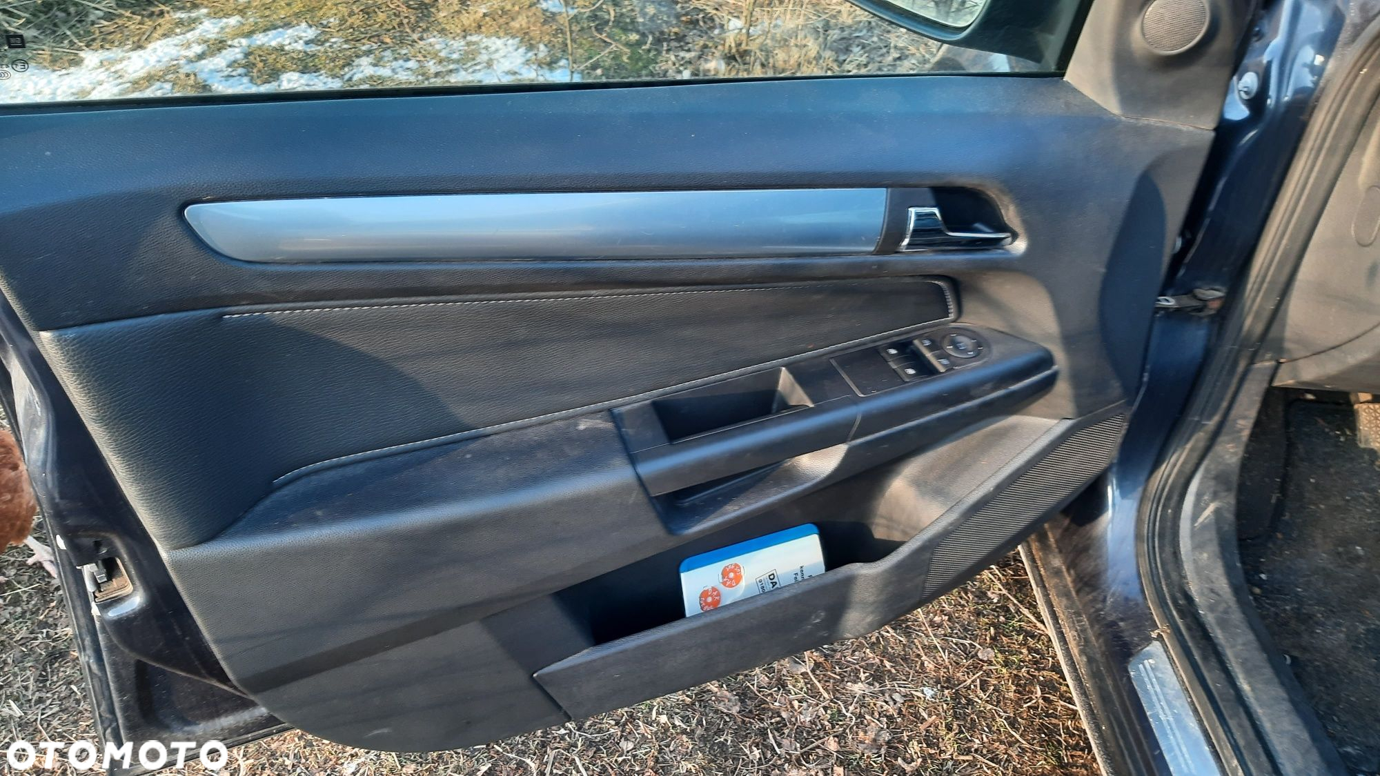 Drzwi lak. Z168 Opel Astra H kombi 3 kompletne - 7