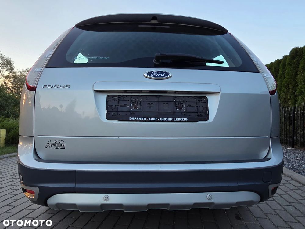 Ford Focus 1.6 16V Style - 5