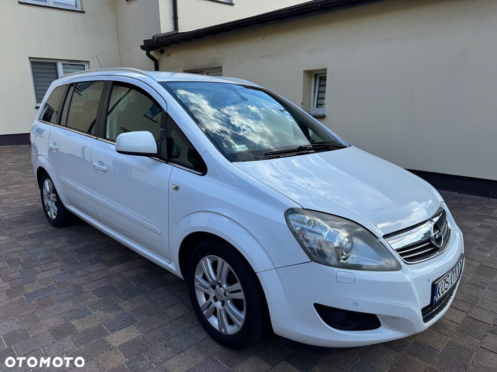 Opel Zafira 1.8 Family - 1