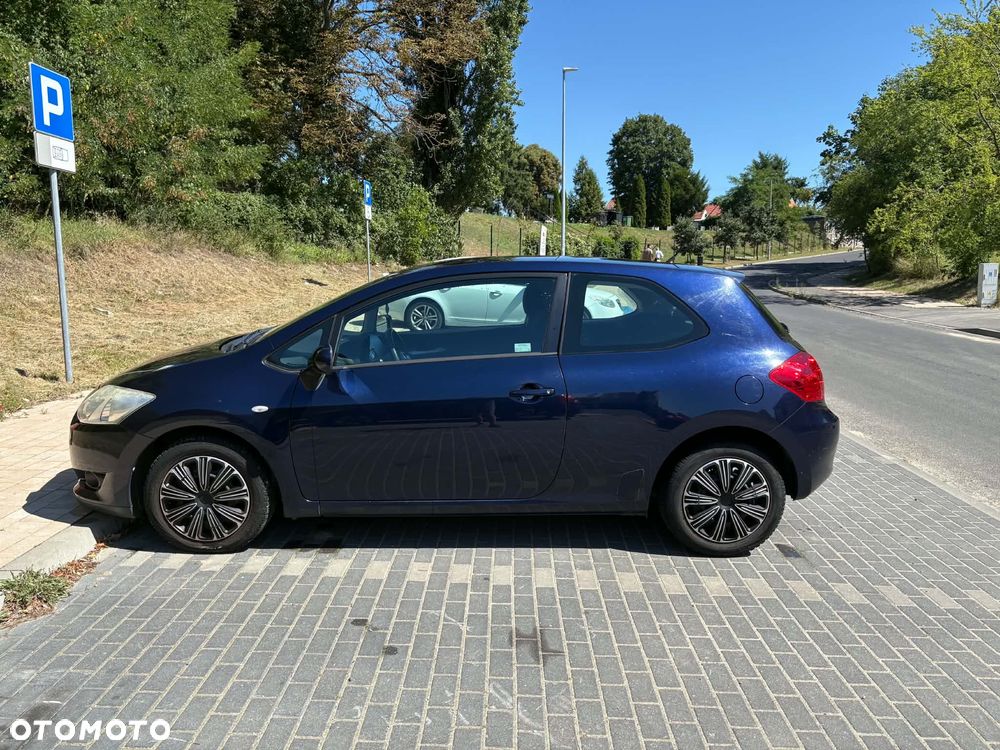 Toyota Auris 1.6 VVT-i Luna - 2