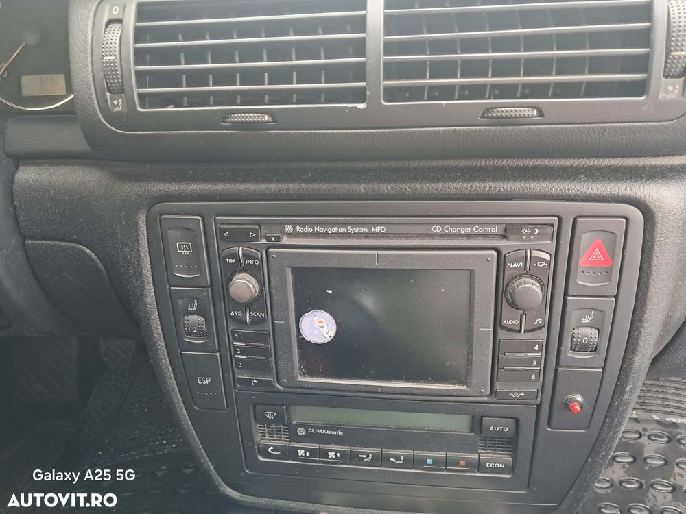 Volkswagen Passat 1.6 Comfortline - 7