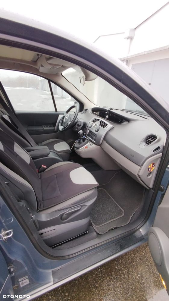 Renault Scenic 2.0 dCi FAP Privilege - 6