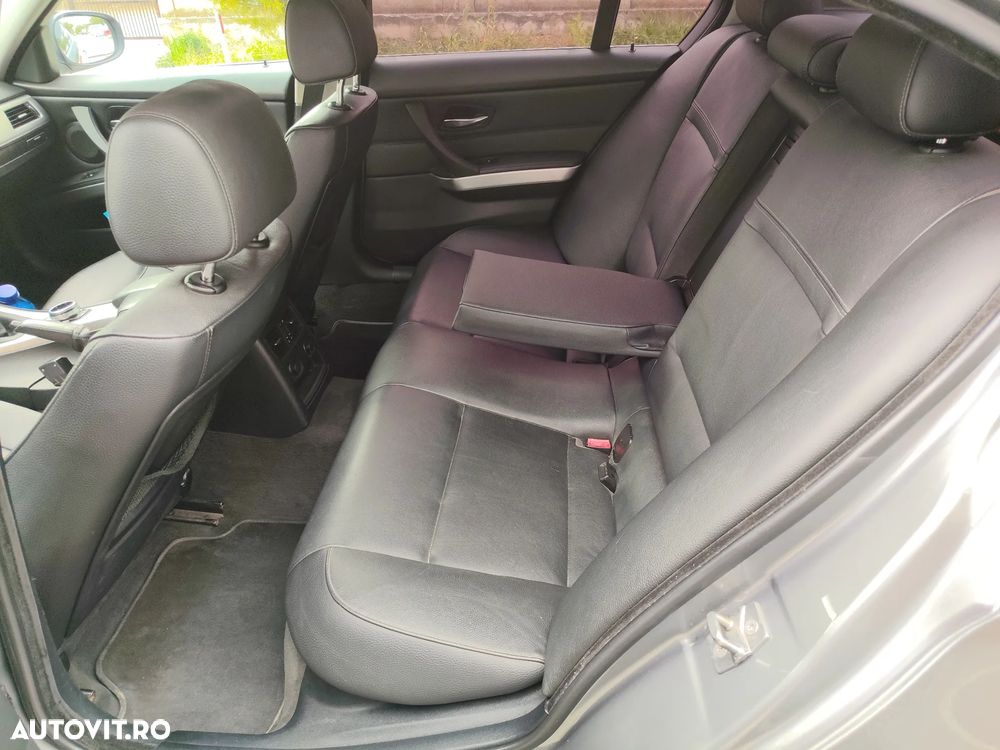 BMW Seria 3 318d - 9