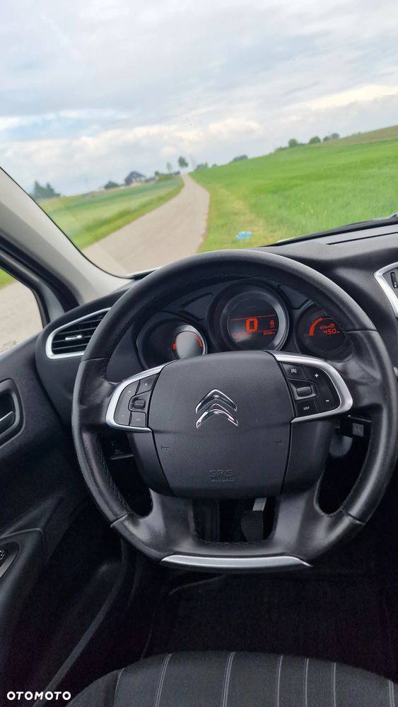Citroën C4 1.6 HDi Attraction - 23