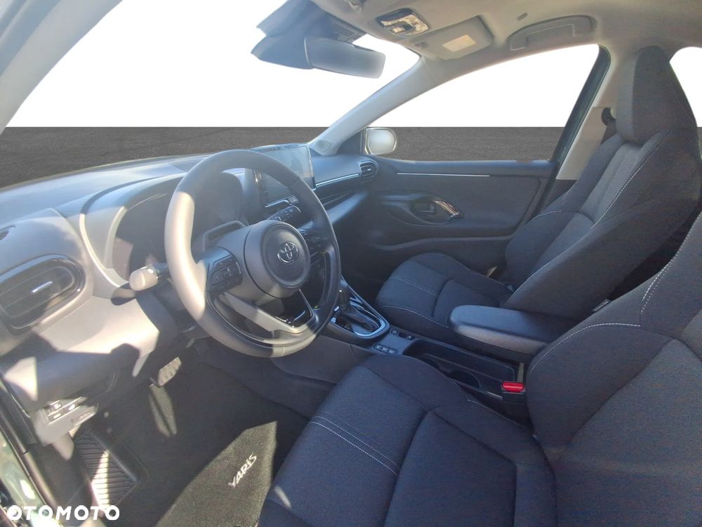 Toyota Yaris Hybrid 1.5 Style - 16