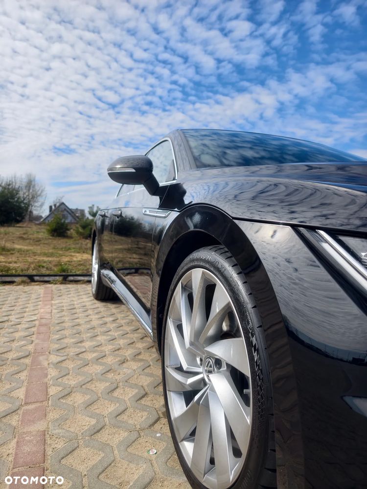 Volkswagen Arteon 2.0 TDI SCR DSG R-Line - 4