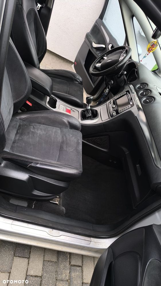 Ford S-Max - 6
