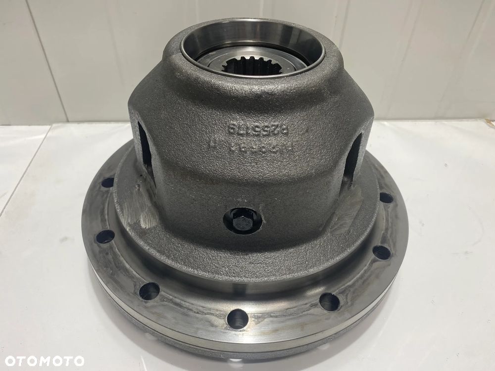 KOMPLETNY MECHANIZM RÓŻNICOWY JOHN DEERE 7930 R129583, R253934, R129584 - 1