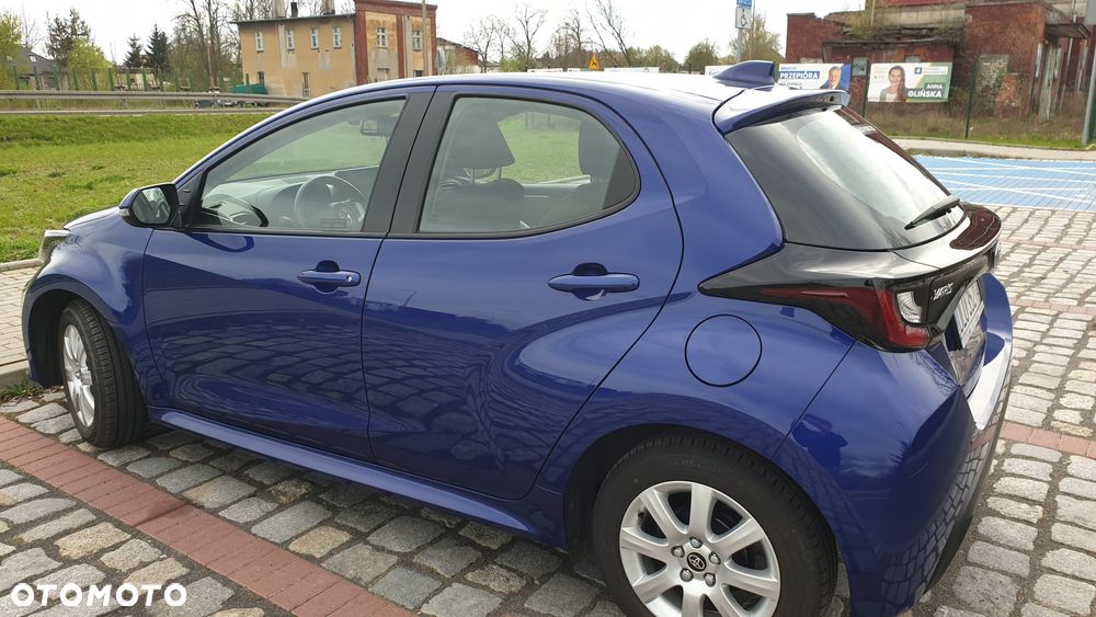 Toyota Yaris 1.5 Comfort - 2