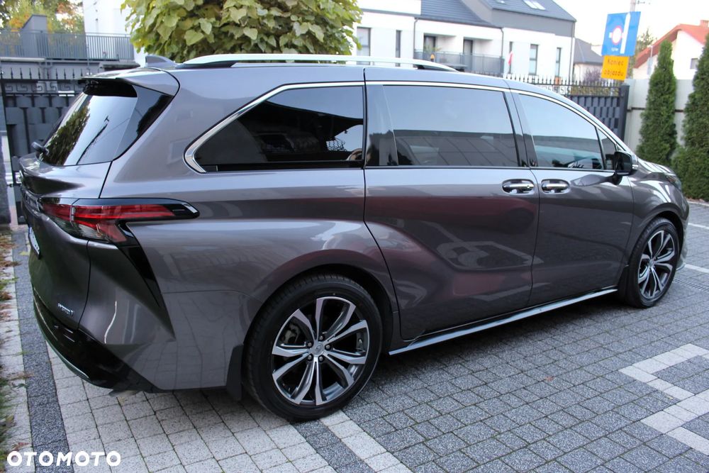 Toyota Sienna 2021 photo 3