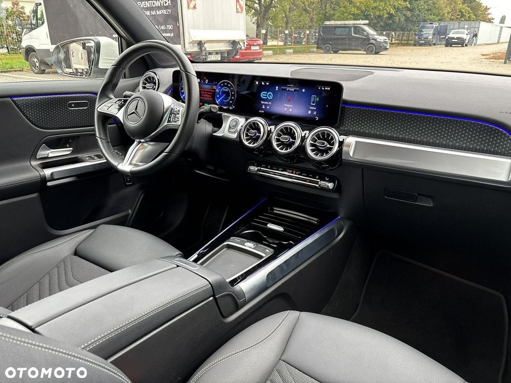 Mercedes-Benz EQB 250+ - 14