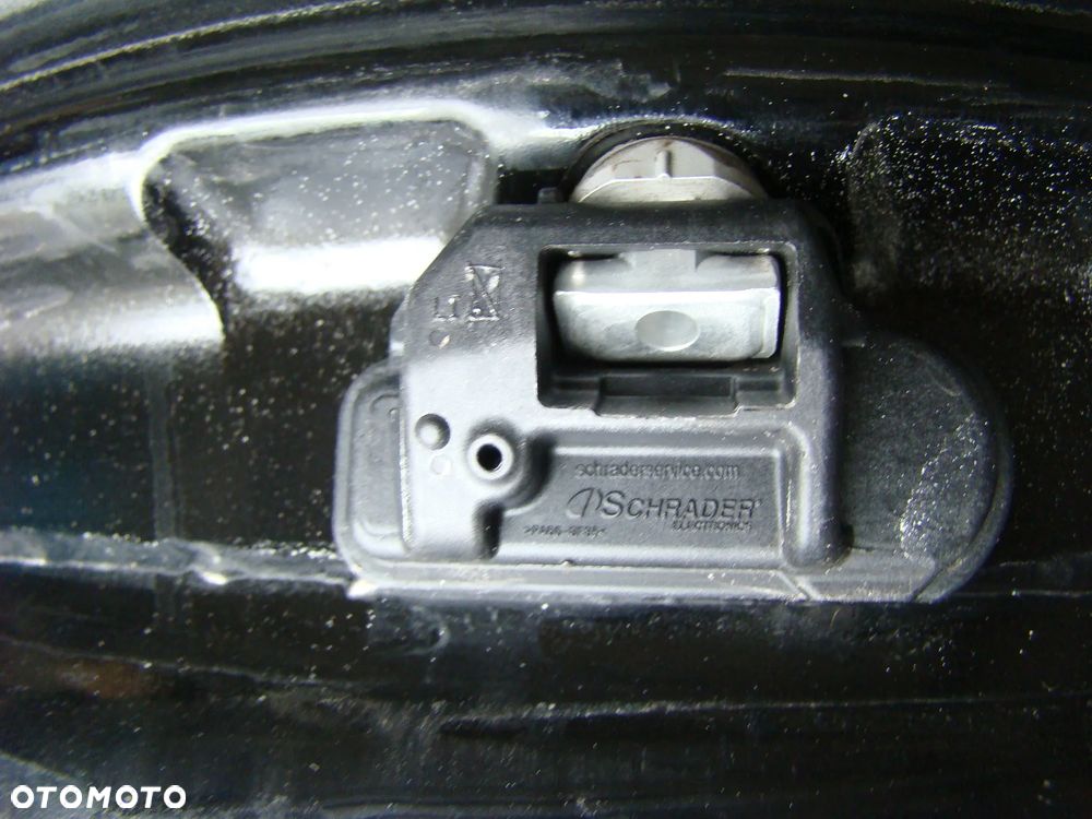 a318 5x112 Mercedes-Benz AMG C43 C-klasa W205 7,5jx18 et33 i 8,5jx18 et49 - 6