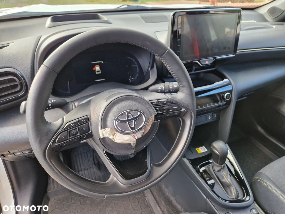 Toyota Yaris Cross Hybrid 1.5 Premiere Edition - 22