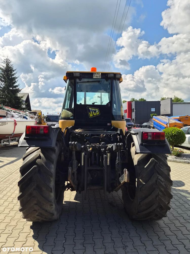JCB FASTRAC 2115 - 4