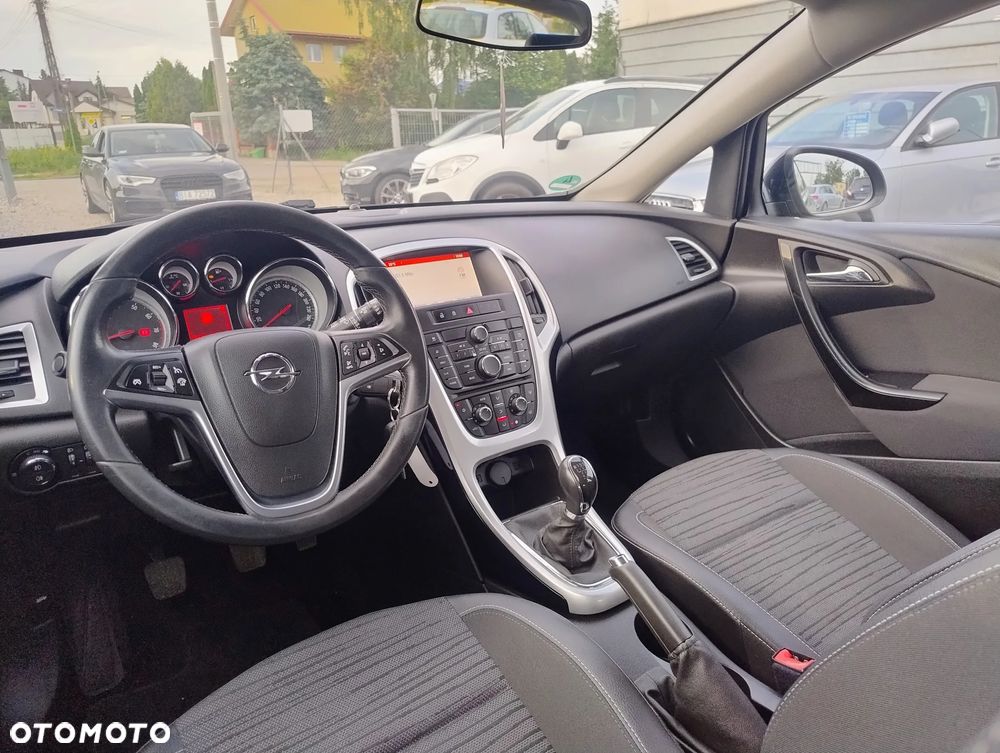 Opel Astra 1.6 Active - 11