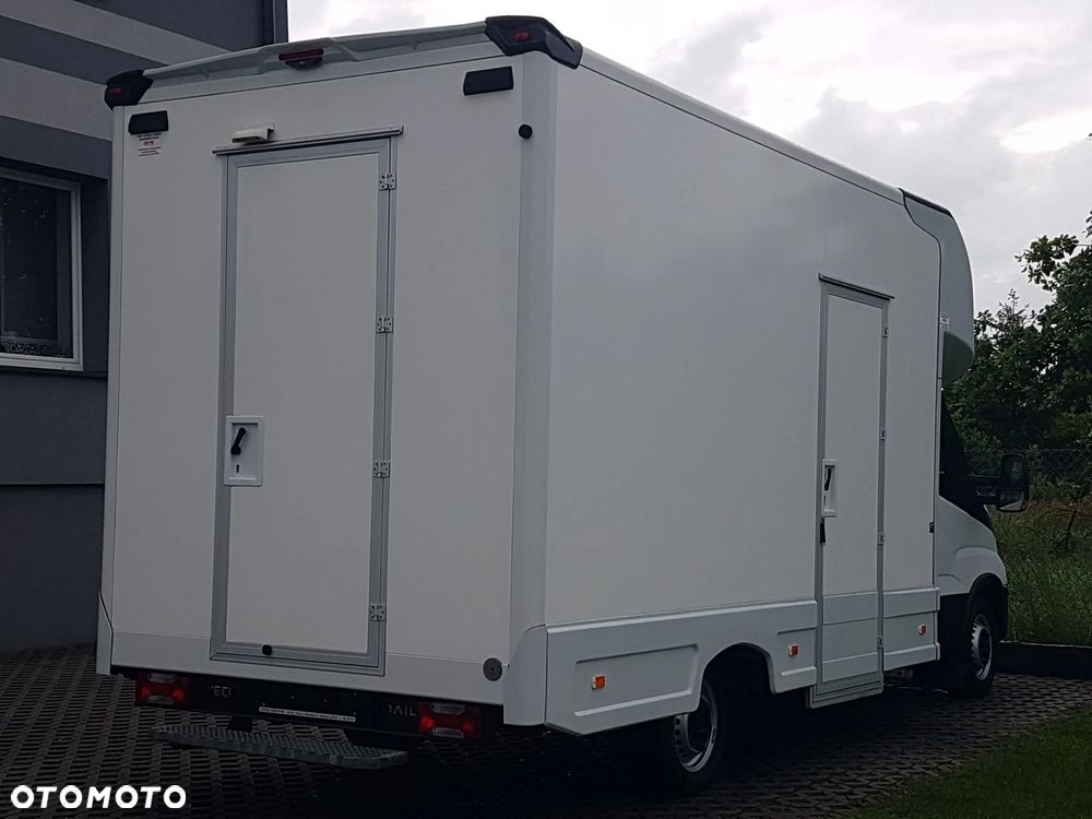Iveco DAILY KONTENER NISKOPODŁOGOWY 4,43x2,23x2,42 SKLEP FOODTRUCK BAR KLIMA KONIOWÓZ KAMPER - 4
