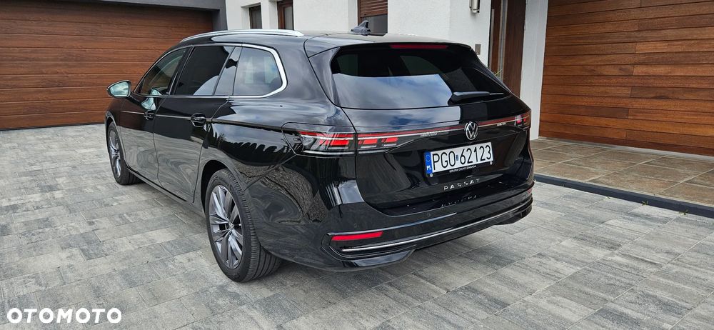 Volkswagen Passat - 10