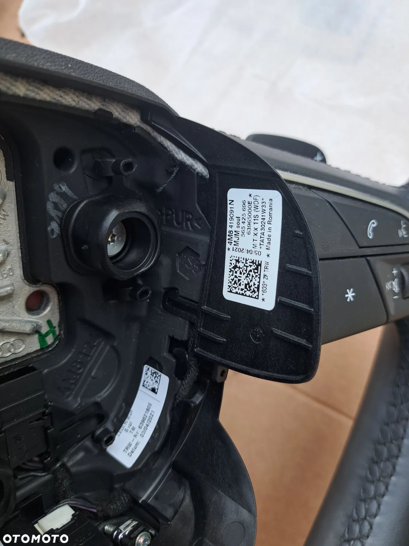 Kierownica wielofunkcyjna Audi A4 B9 A5 F5 Q5 FY Q7 II Q8 Łopatki 4M8419091AJ MJM 4M8419508A 4M8419091N MJM - 12