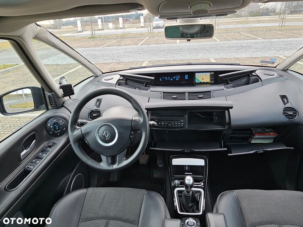 Renault Espace 2.0 dCi FAP Celsium - 9