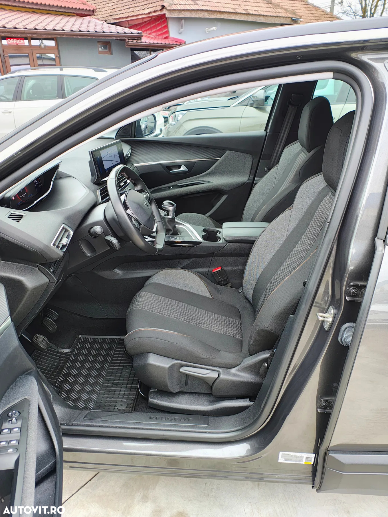 Peugeot 3008 BlueHDi 130 Stop & Start Allure Pack - 8
