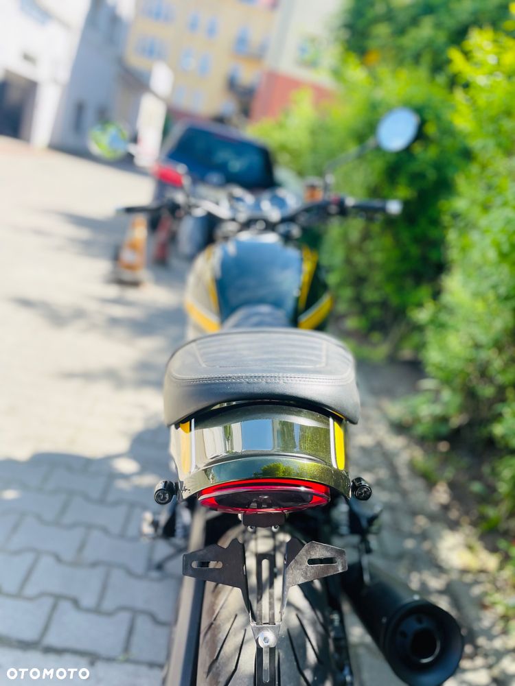 Kawasaki Z 900 RS - 5
