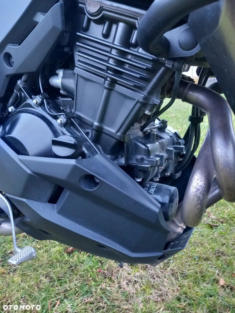 Kawasaki Versys-X 300 - 18