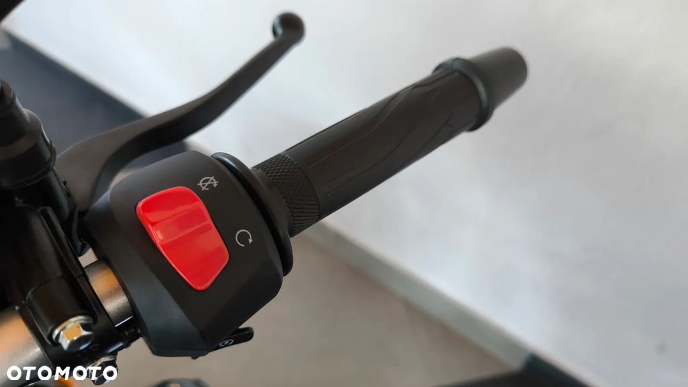 VOGE R125 - 13
