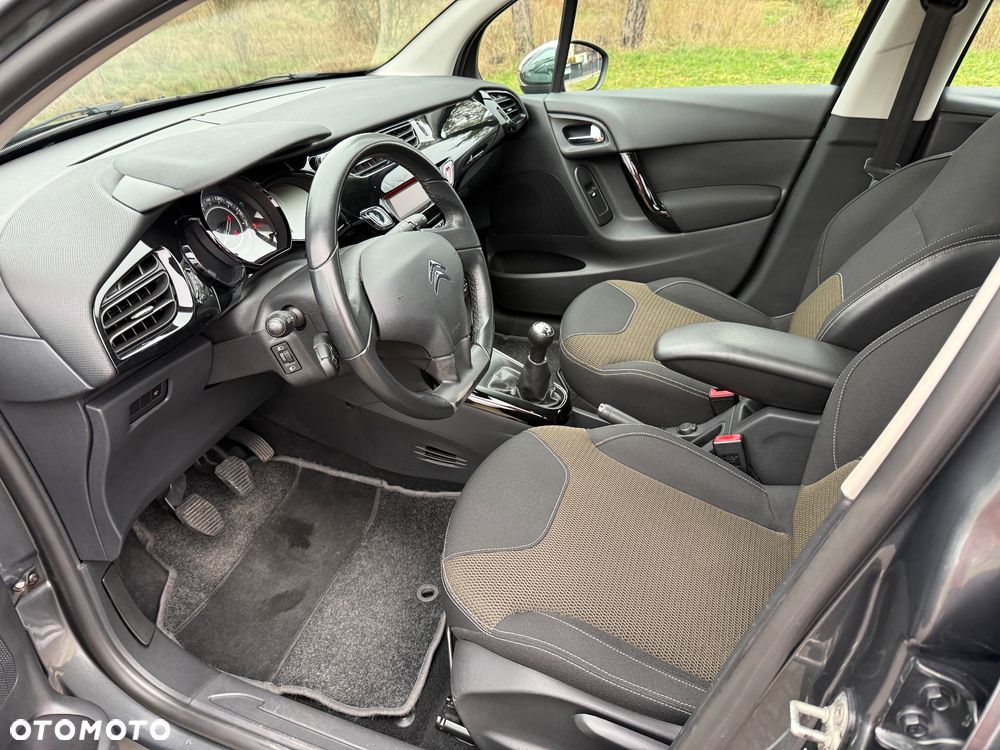 Citroën C3 e-HDi 90 FAP Exclusive - 17