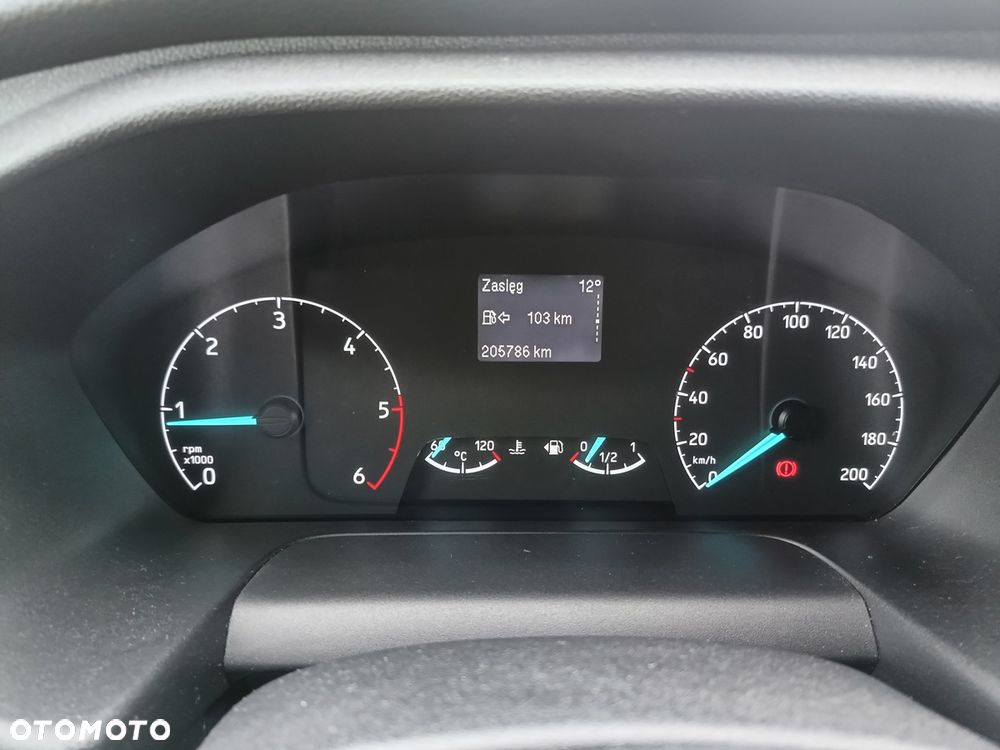 Ford Tourneo Custom 2.0 EcoBlue L1 Titanium - 15