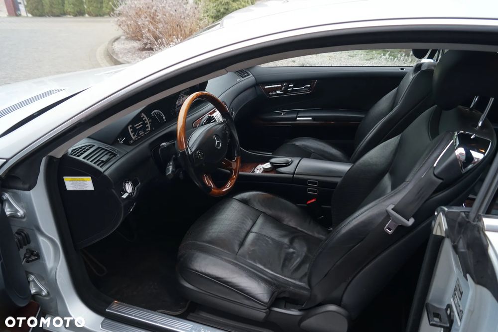 Mercedes-Benz CL 500 4Matic 7G-TRONIC - 13