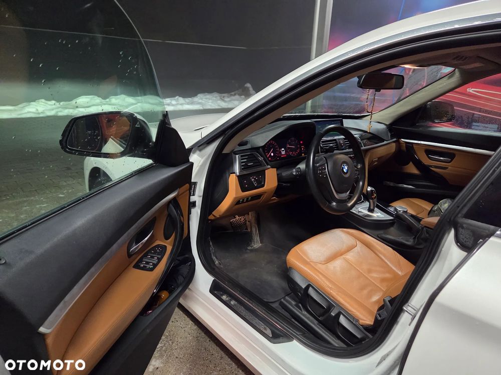 BMW Seria 3 320d Luxury Line - 4