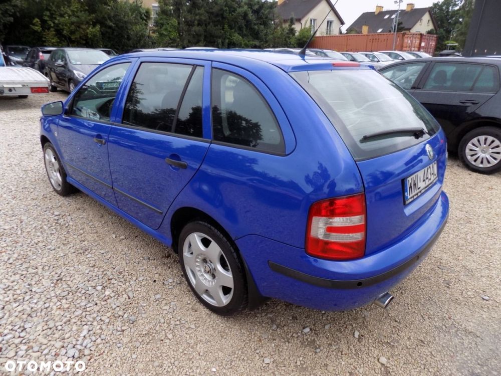 Skoda Fabia - 4