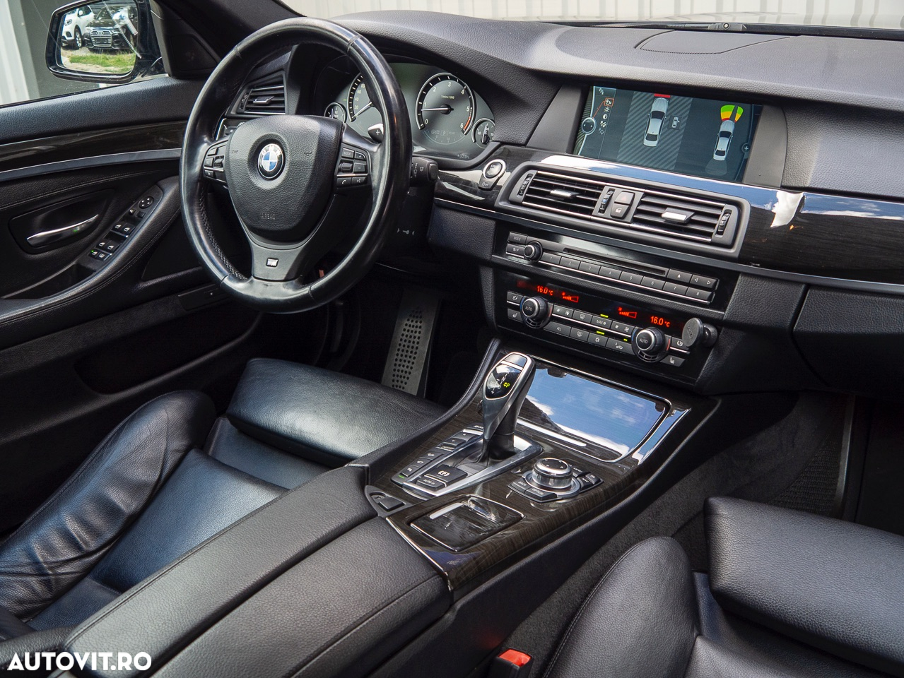 BMW Seria 5 535d xDrive AT - 26