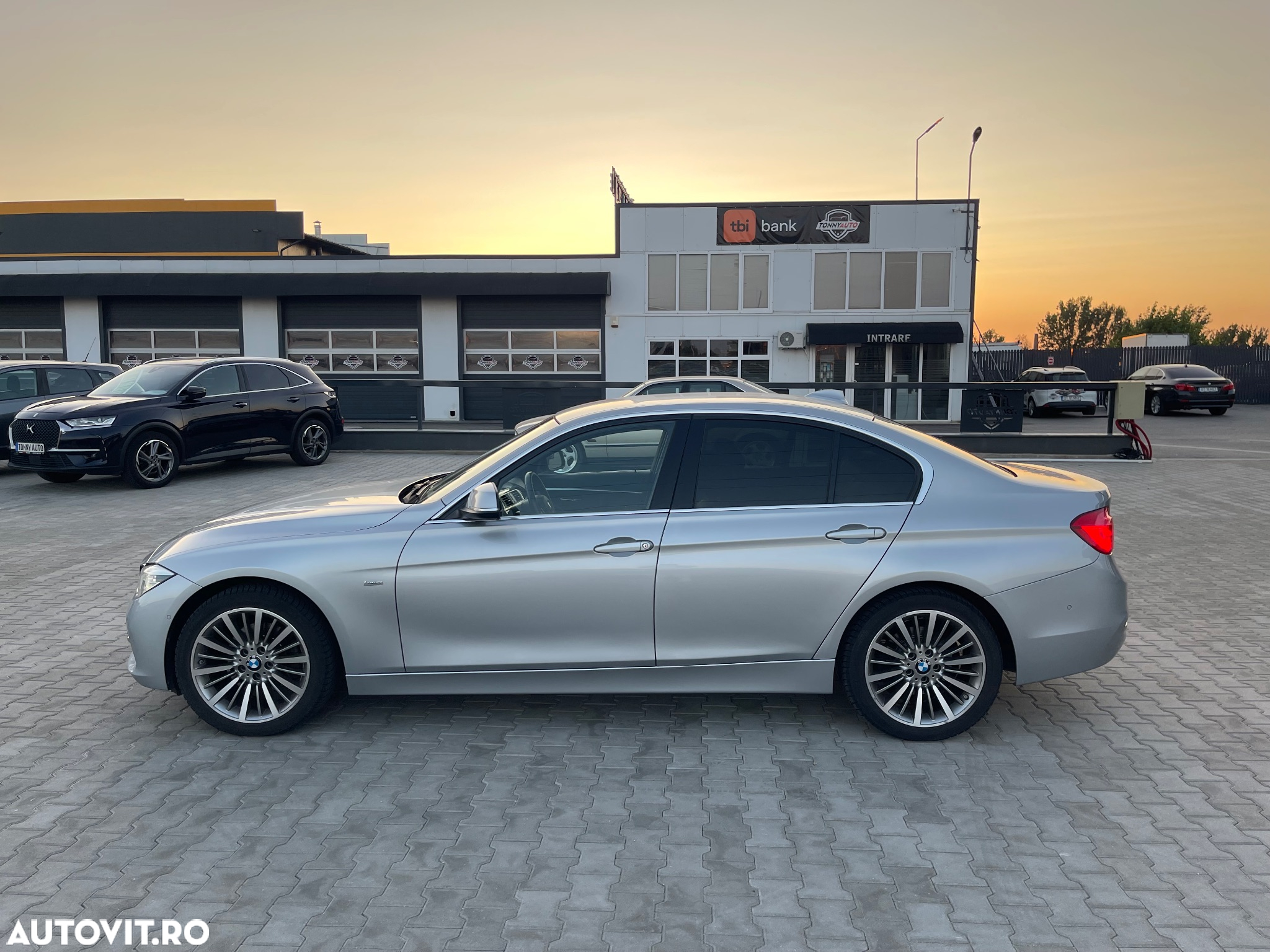 BMW Seria 3 320d Aut. xDrive Edition Luxury Line Purity - 5