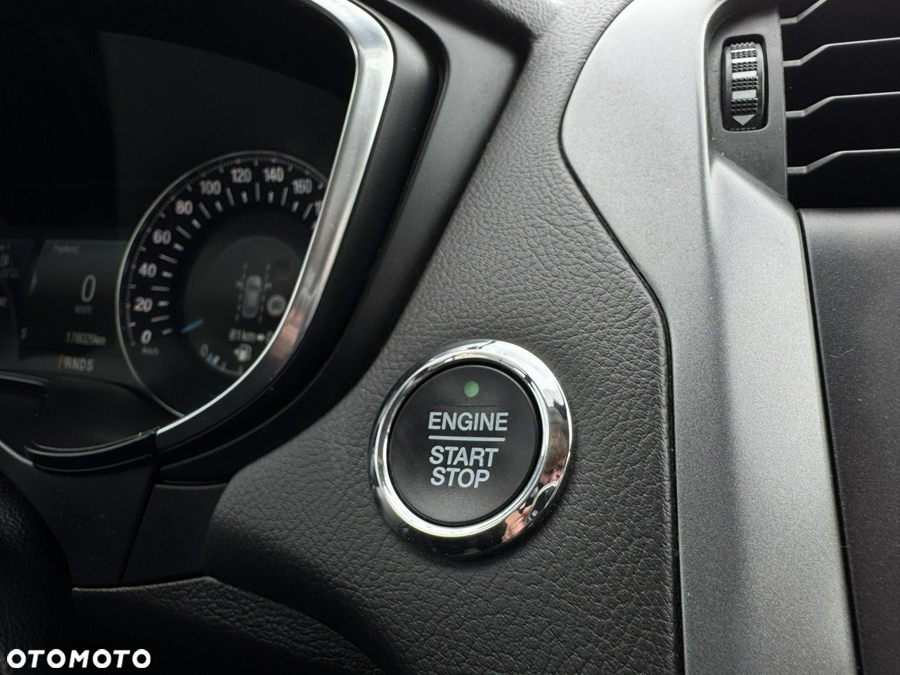 Ford Mondeo - 30