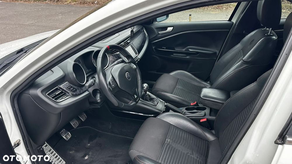 Alfa Romeo Giulietta 1.4 TB MultiAir Distinctive - 15