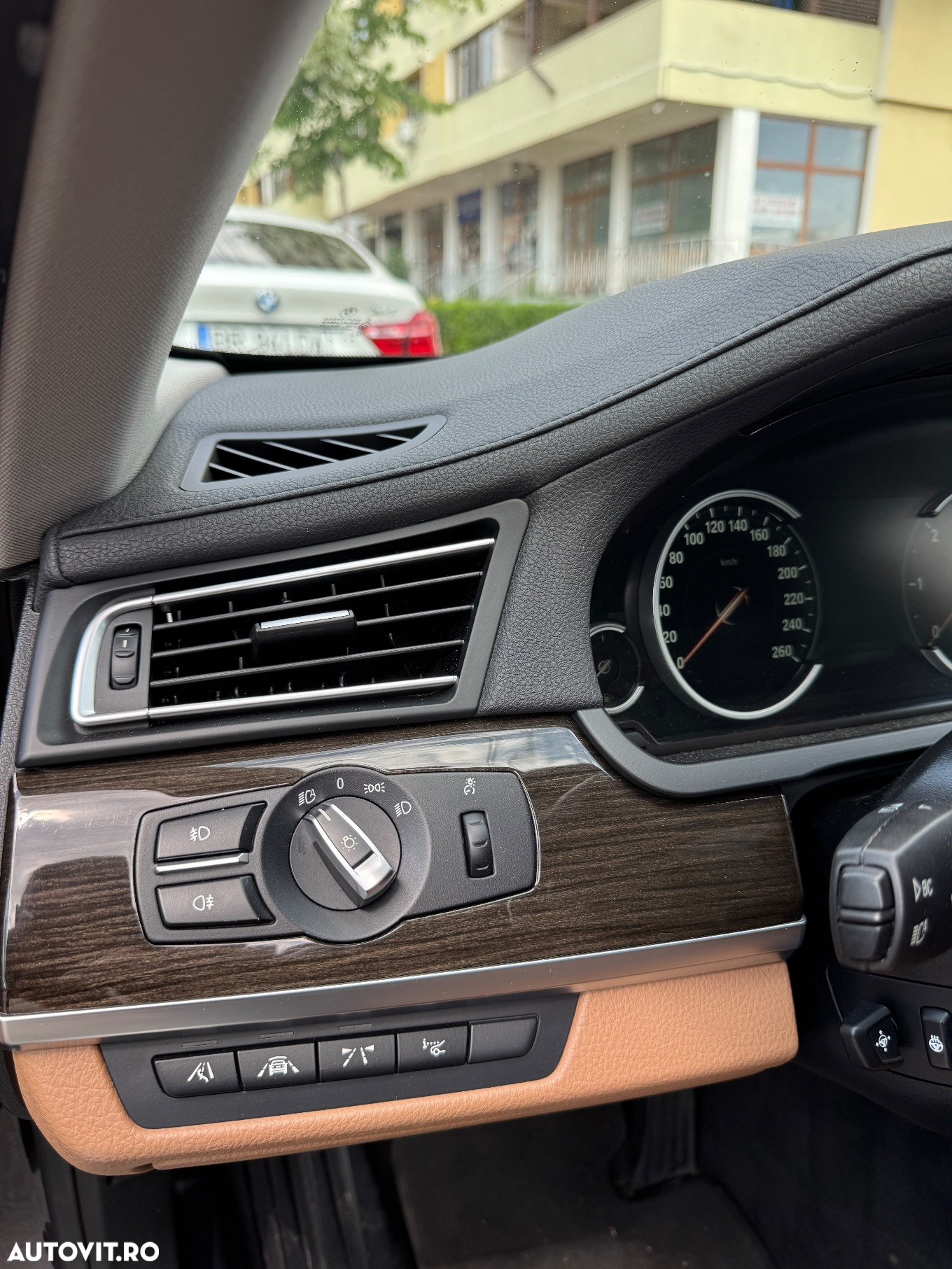BMW Seria 7 730d xDrive - 18